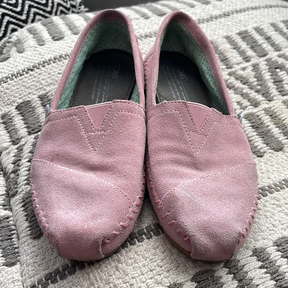 TOMS Women's Pink Slip-On Shoes - Picture 6 of 8